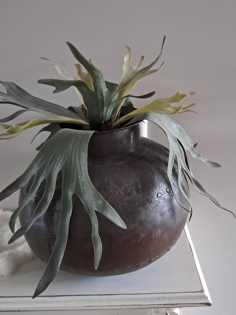 Metalen pot met kunst hertshoorn, Ophalen of Verzenden