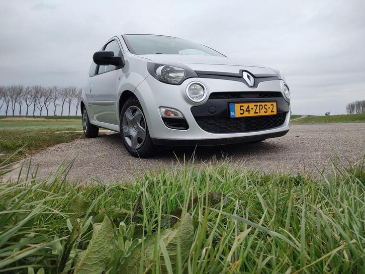Renault Twingo 1.2 16V automaat 2013 grijs metalic, Auto's, Renault, Particulier, Twingo, ABS, Airbags, Airconditioning, Bluetooth