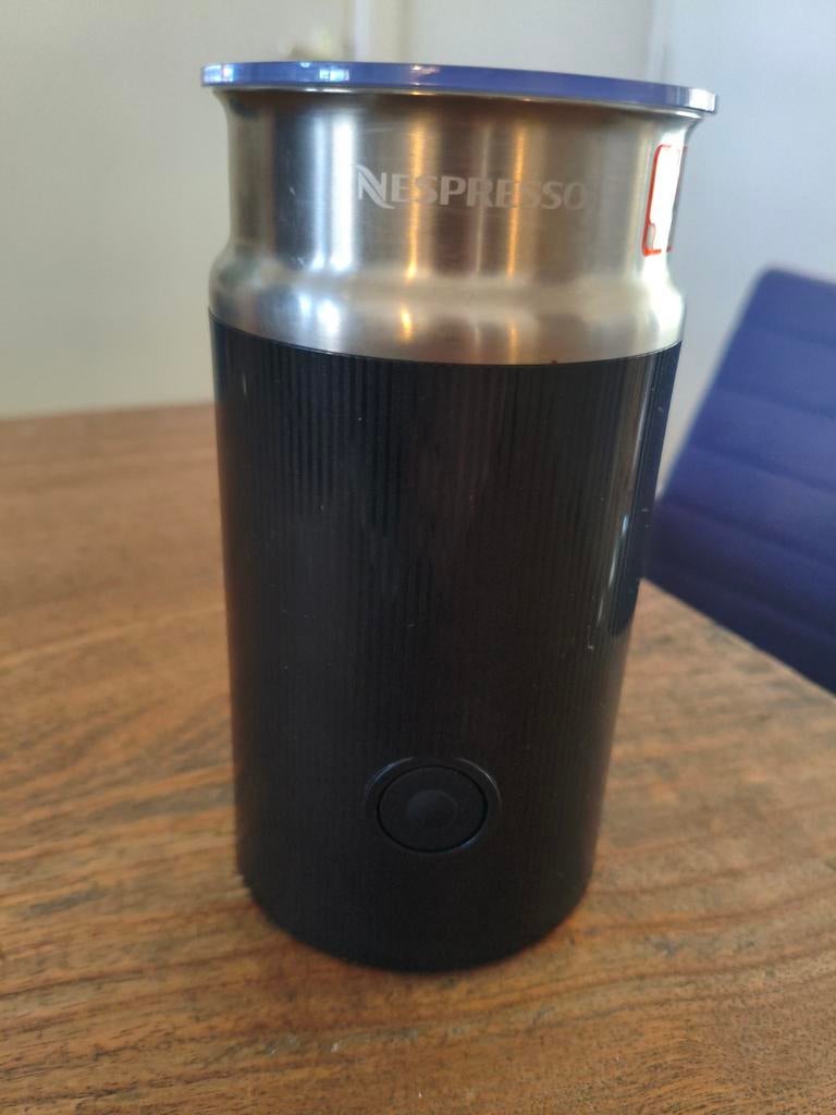 Nespresso Aeroccino 3 Melkopschuimer - Zwart/RVS, Witgoed en Apparatuur, Melkopschuimers, Ophalen of Verzenden, Zo goed als nieuw