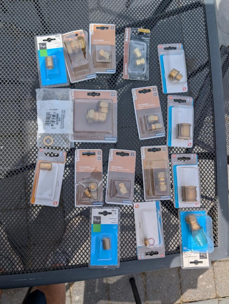 Set Diverse messing fittingen en koppelingen - Nieuw, Overige materialen, Minder dan 20 mm, Overige typen, Nieuw