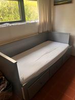 Ikea Hemnes bed grijs, Huis en Inrichting, Tweepersoons, Ophalen of Verzenden, Zo goed als nieuw, 80 cm
