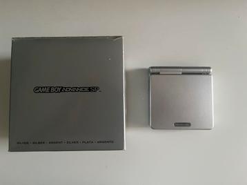 Nintendo Gameboy Advance SP CIB beschikbaar voor biedingen