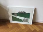 Ingelijste kleurets - Tegenover de garage - Peter Bes - 1973, Antiek en Kunst, Ophalen