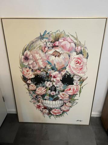 Doodshoofd met bloemen beschikbaar voor biedingen