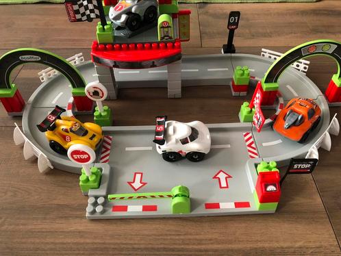 Abrick Racecircuit met 4 auto’s, Kinderen en Baby's, Speelgoed | Thomas de Trein, Zo goed als nieuw, Ophalen of Verzenden