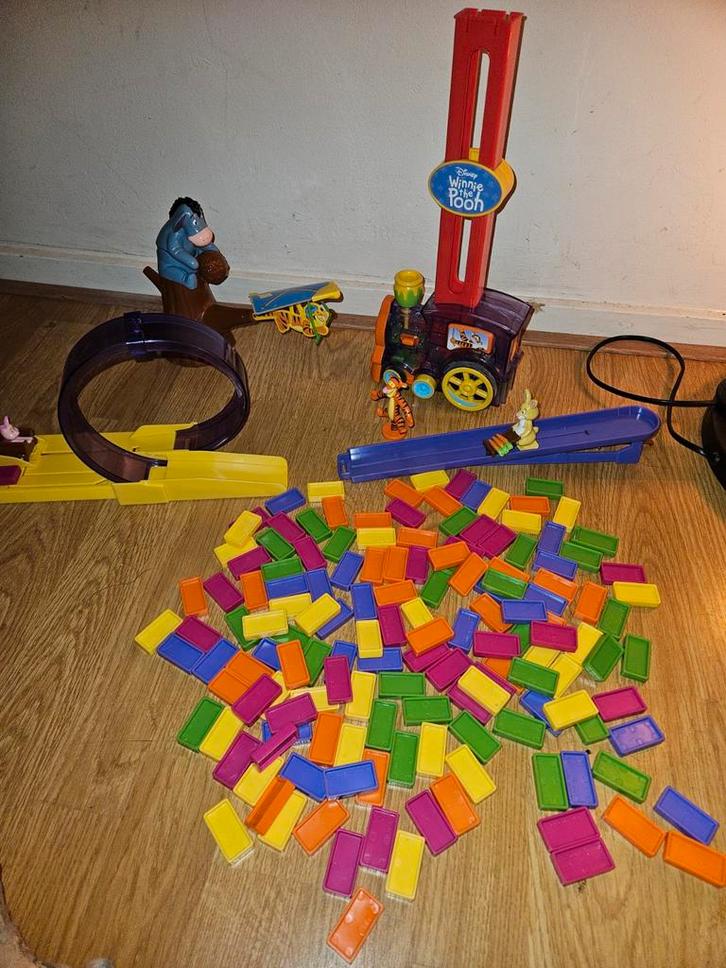 Winnie the Pooh Domino Trein Set, Kinderen en Baby's, Speelgoed | Overig, Gebruikt, Jongen of Meisje, Ophalen of Verzenden