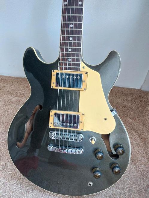 Ibanez Artist AM-100 '83 MIJ + Originele Koffer, Muziek en Instrumenten, Snaarinstrumenten | Gitaren | Elektrisch, Zo goed als nieuw