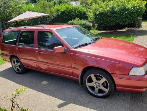 Volvo V70 2.5 classic 1997 Garnet Red, Auto's, Volvo, Particulier, V70, ABS, Centrale vergrendeling, Cruise Control, Elektrische buitenspiegels