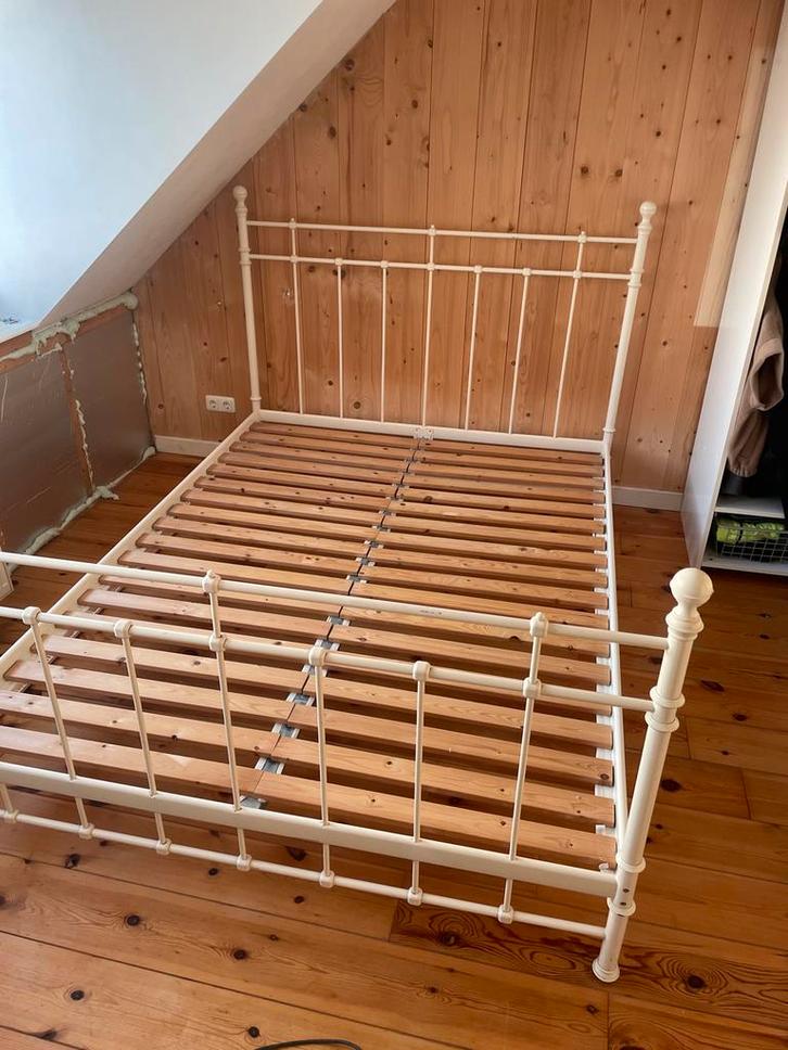 IKEA Malm bed 160x220 met lattenbodem, Huis en Inrichting, Slaapkamer | Bedden, Zo goed als nieuw, Tweepersoons, 160 cm, 220 cm