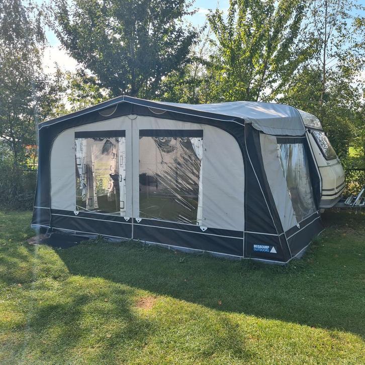 Caravan met voortent en inboedel - Kampeerklaar!, Caravans en Kamperen, Voortenten en Luifels, Gebruikt, Overige merken, Ophalen