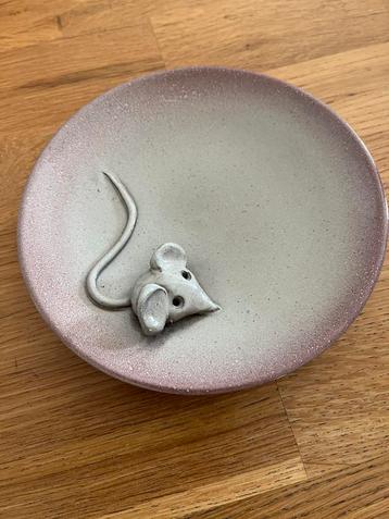 Schaaltje met Muisje - Decoratief beschikbaar voor biedingen