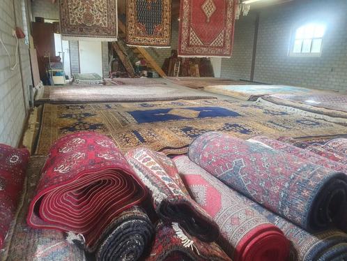 GOEDKOPE VINTAGE TAPIJTEN VERKOOP 16 & 17 MEI IN HEESCH, Huis en Inrichting, Stoffering | Tapijten en Kleden, Gebruikt, 200 cm of meer