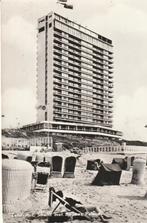 Zandvoort Strand met Bouwes Palace, Verzenden, 1940 tot 1960, Ongelopen, Noord-Holland