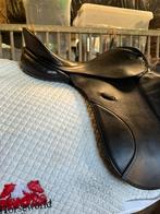 Veel zijdig Kiefer zadel 17,5 inch te koop, Dieren en Toebehoren, Paarden en Pony's | Zadels, Ophalen of Verzenden, Zo goed als nieuw