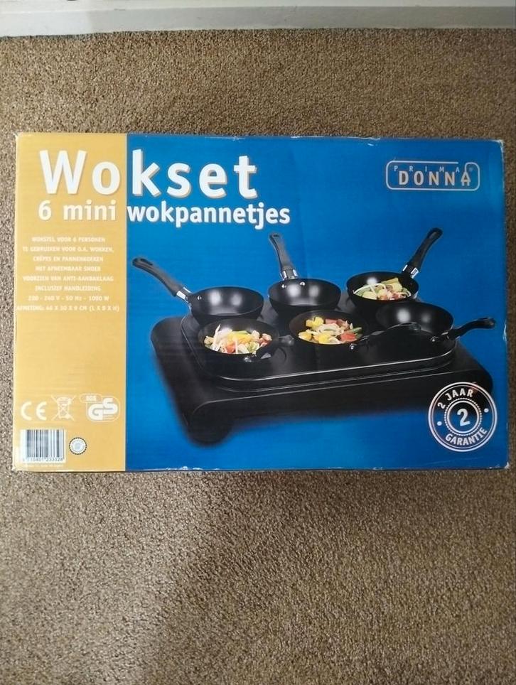 Prima Donna Wokset - 6 Mini Pannetjes, Huis en Inrichting, Keuken | Keukenbenodigdheden, Ophalen