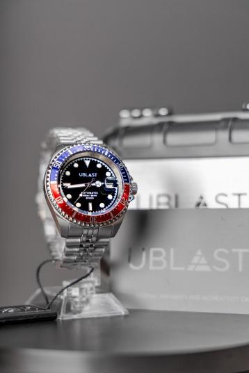 UBLAST Diver NIEUW |Pepsi Bezel | 2025 Full Set + Garantie beschikbaar voor biedingen
