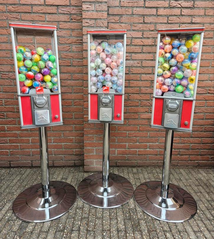 FIFTIES SIXTIES BEAVER CAPSULE AUTOMATEN OP CHROMEN VOET, Verzamelen, Automaten | Overige, Zo goed als nieuw, Ophalen