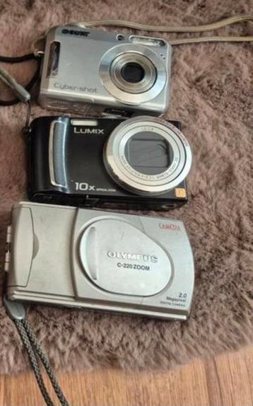 verschillende fotocamera's digital beschikbaar voor biedingen