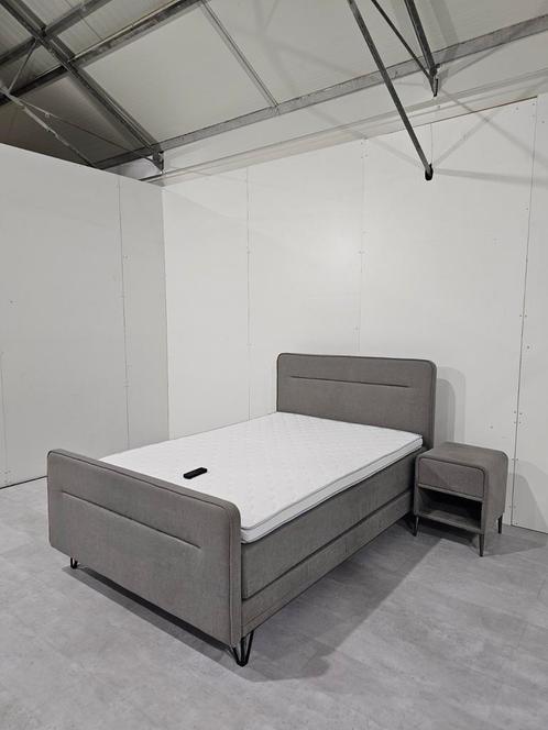 Swiss Sense Home 102 Twijfelaar Electrisch Boxspring 140x200, Huis en Inrichting, Slaapkamer | Boxsprings, Zo goed als nieuw, 140 cm
