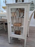 Oud brocante kastje, Huis en Inrichting, Gebruikt, Glas, Minder dan 100 cm, 25 tot 50 cm