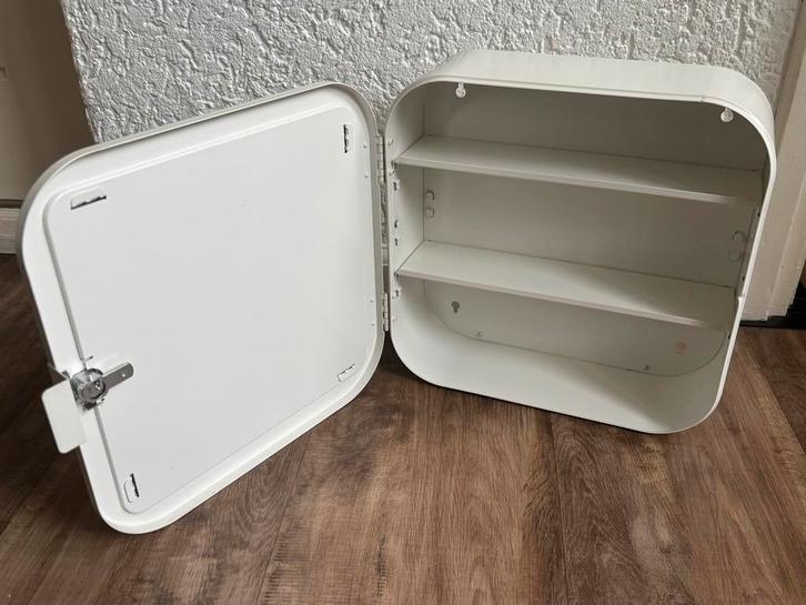IKEA GUNNERN 16778 Medicijnkast, Huis en Inrichting, Badkamer | Badkamermeubels, Gebruikt, Spiegelkast, Minder dan 100 cm, Minder dan 50 cm
