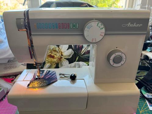 Anker Naaimachine - Vintage, Hobby en Vrije tijd, Naaimachines en Toebehoren, Gebruikt, Naaimachine, Overige merken, Ophalen of Verzenden