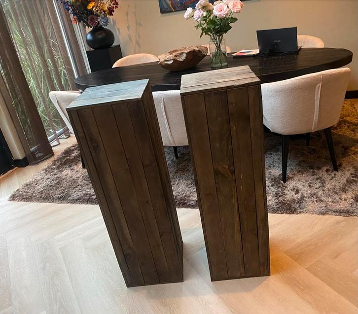 Set van 2 Houten zuilen + grote vazen loods 5, Huis en Inrichting, Woonaccessoires | Zuilen en Pilaren, Zo goed als nieuw, Ophalen
