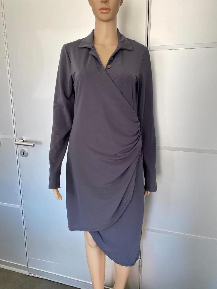 i158 Yaya maat S=36 overslag-jurkje jurk grijs., Kleding | Dames, Jurken, Zo goed als nieuw, Maat 36 (S), Grijs, Knielengte, Ophalen of Verzenden