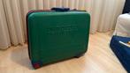 Retro ‘90s United Colors of Benetton Koffer, Gebruikt, Hard kunststof, 55 cm of meer, Wieltjes