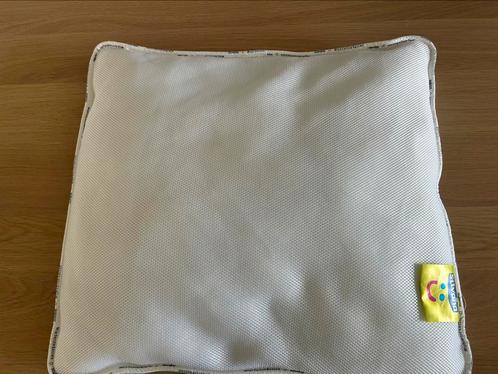 Silvana mijn eerste kussen, dooradembaar voor buikslaper, Kinderen en Baby's, Kinderkamer | Beddengoed, Zo goed als nieuw, Kussen