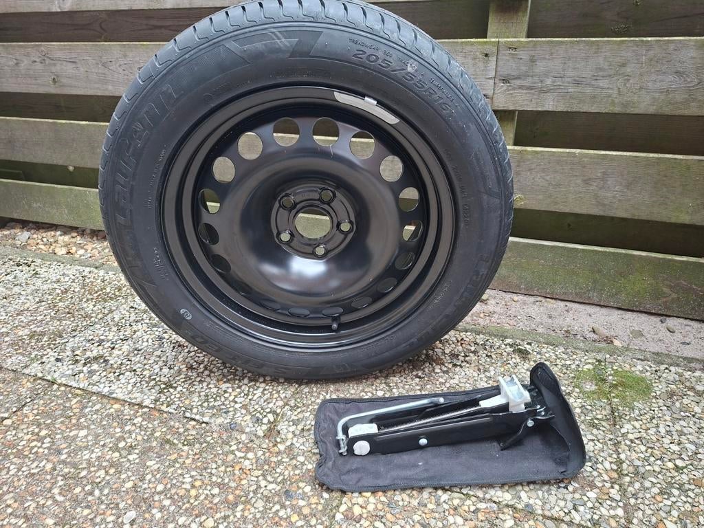 Autoband met krik, Auto-onderdelen, Ophalen, Nieuw, Universele onderdelen