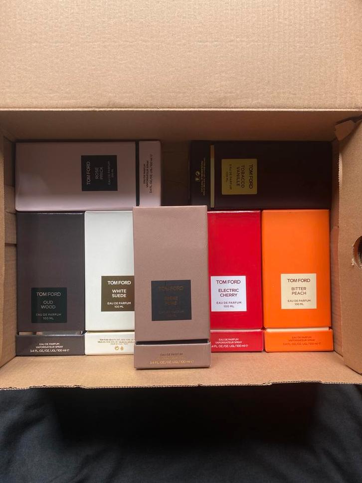 Tom Ford parfum verzameling, Verzamelen, Parfumverzamelingen, Zo goed als nieuw, Parfumfles, Gevuld, Ophalen of Verzenden