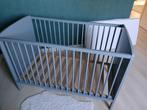 Ledikantje, grijs, Kinderen en Baby's, Babywiegjes en Ledikanten, Ophalen, Gebruikt, Ledikant