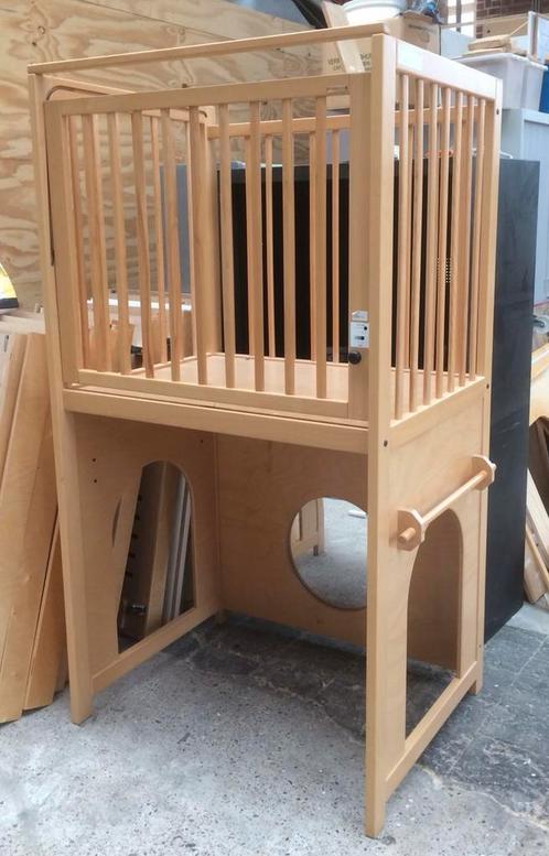 Hoge box kinderopvang gastouder kinderdagverblijf, Kinderen en Baby's, Boxen, Zo goed als nieuw, Ophalen