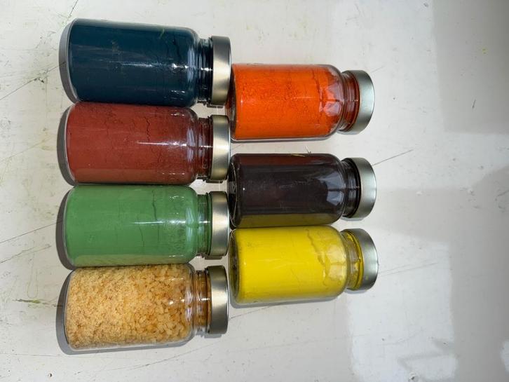 Verf pigmenten van old Holland 6x 100 gram + 100 gram lijm, Hobby en Vrije tijd, Schilderen, Nieuw, Overige typen, Verzenden