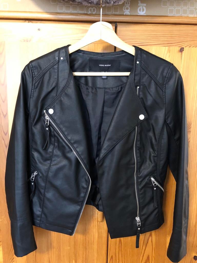 Zwart biker jasje, Vero moda, Zwart, Ophalen of Verzenden, Zo goed als nieuw