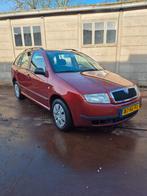 Skoda Fabia 1.4 Combi 55KW 2003 NIEUWE APK, Voorwielaandrijving, 74 pk, 1070 kg, 49 €/maand