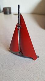 curiosa klein metalen zeilboot met NL vlag, Antiek en Kunst, Ophalen of Verzenden