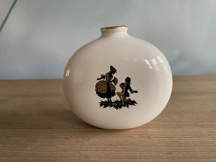 Prachtig vintage vaasje met 2 motieven in barok stijl, Antiek en Kunst, Antiek | Keramiek en Aardewerk, Ophalen of Verzenden