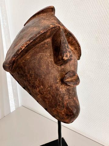 Antiek Lwalwa masker collectie Antropoloog ca. 1910 -1920 beschikbaar voor biedingen