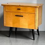 Vintage nachtkastjes | nightstand | mid century nachtkast, Huis en Inrichting, Niet bekend, Ophalen of Verzenden, 45 tot 65 cm
