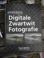 Handboek digitale zwartwit fotografie boek, Gelezen, Ophalen of Verzenden, Fotografie algemeen