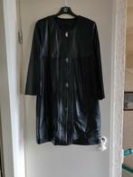 leren damesjas, Tot net over de knie.  klokkend A model ,, Kleding | Dames, Ophalen of Verzenden, Nieuw, Maat 38/40 (M)