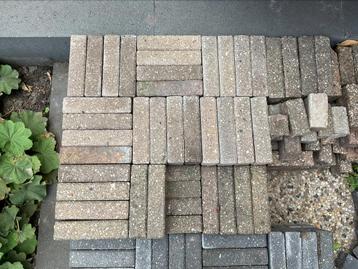 Klinkers licht bruin lengte 20cm dikte 5 cm hoogte 6 cm beschikbaar voor biedingen