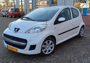 Peugeot 107 1.0-12V Urban Move 5deurs,airco beschikbaar voor biedingen