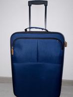 Blauwe Koffer met Wieltjes, Sieraden, Tassen en Uiterlijk, Koffers, Ophalen, 50 tot 60 cm, Nieuw, Zacht kunststof