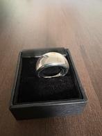 Calvin Klein Ellipse ring, IJzer of Staal, Ophalen of Verzenden, Zo goed als nieuw, Dame