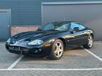Jaguar XKR 4.0 V8 Coupé Aut, Orig Ned, Nieuwstaat, Auto's, Jaguar, Achterwielaandrijving, 8 cilinders, Stoelverwarming, 4 stoelen