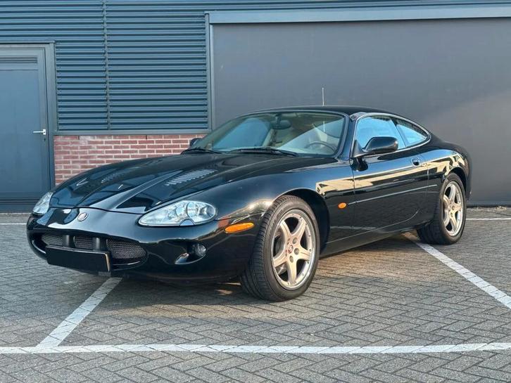 Jaguar XKR 4.0 V8 Coupé Aut, Orig Ned, Nieuwstaat, Auto's, Jaguar, Bedrijf, XK, ABS, Airbags, Airconditioning, Alarm, Centrale vergrendeling