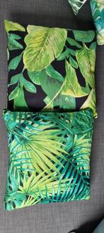2x Zwart/Groene kussens - Jungle Design, Ophalen of Verzenden, Zo goed als nieuw, Groen, Vierkant